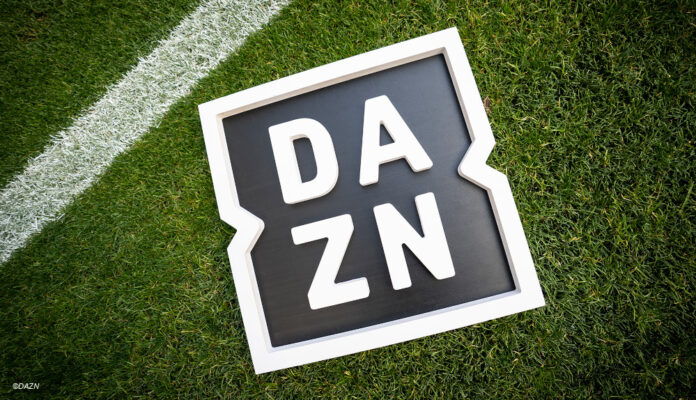 DAZN Logo Rasen DAZN Logo Fußball-Rasen
